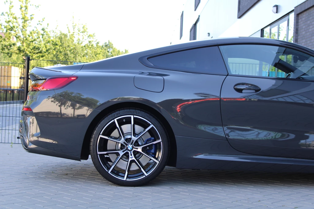 BMW 8 Serie – foto 17