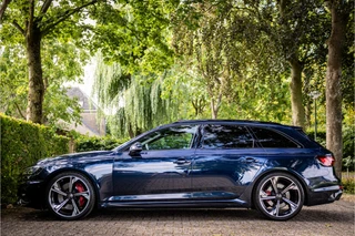 Audi RS4 – thumbnail 5