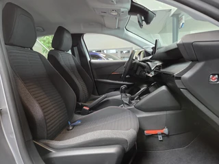 Peugeot 208 – thumbnail 17