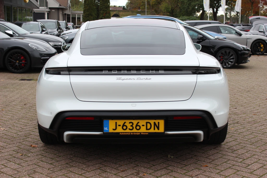 Porsche Taycan – foto 4