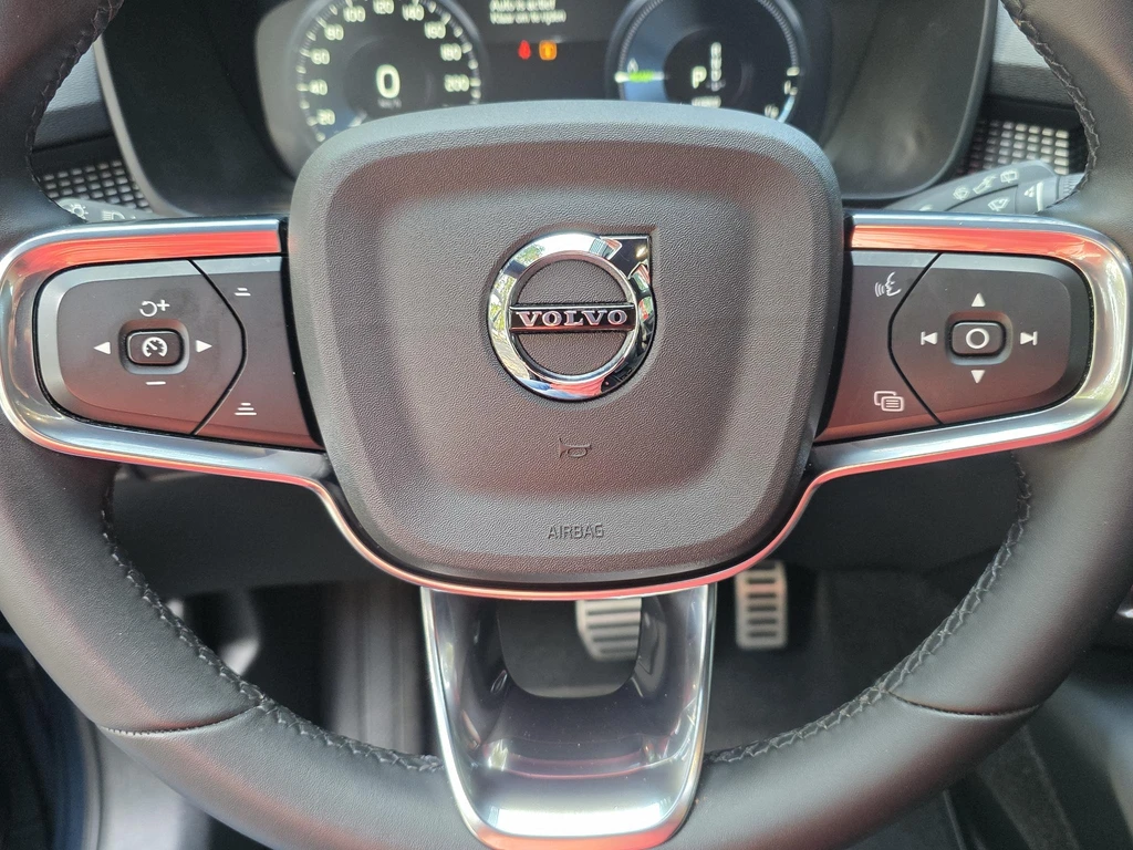 Volvo XC40 – foto 18