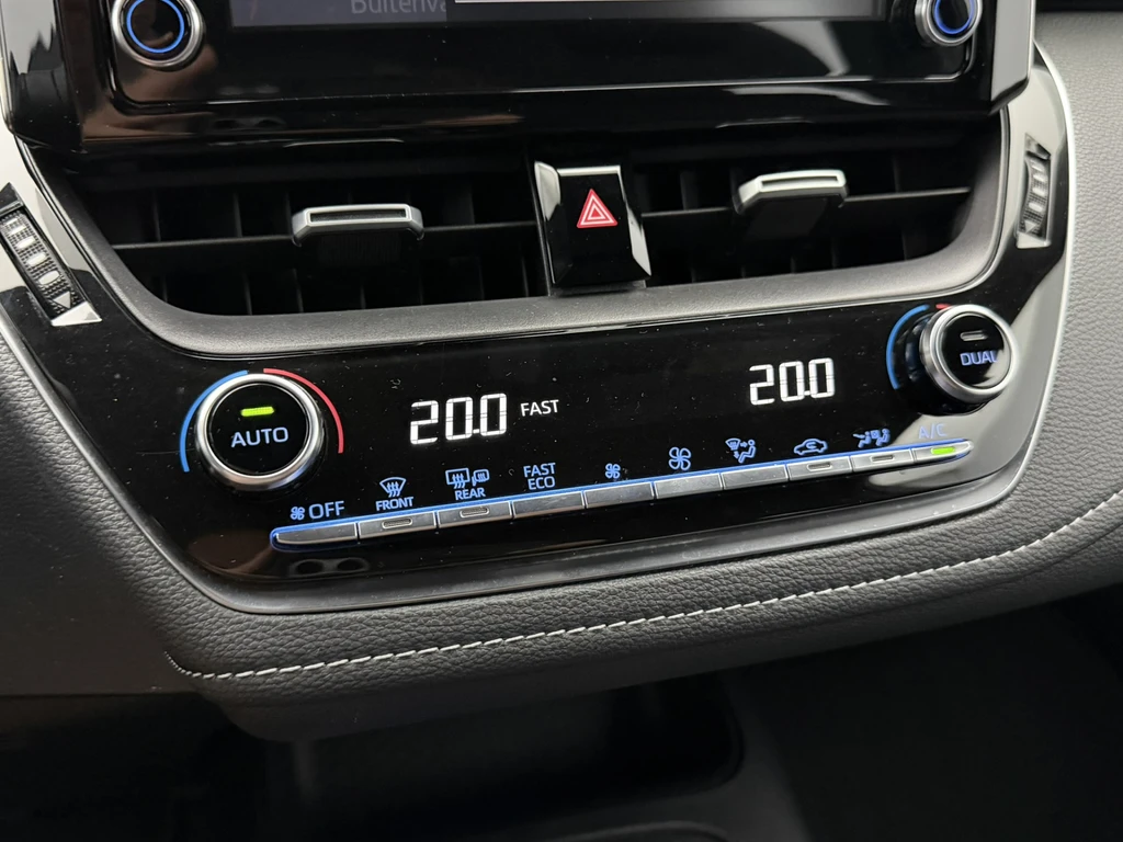 Toyota Corolla Touring Sports – foto 14