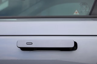 Land Rover Range Rover Velar – thumbnail 23