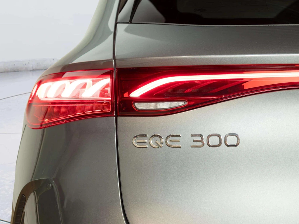Mercedes-Benz EQE – foto 26