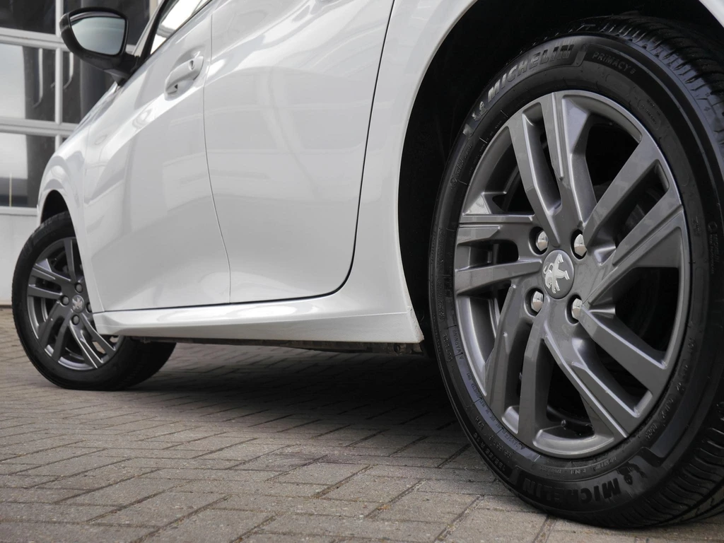 Peugeot 208 – foto 21
