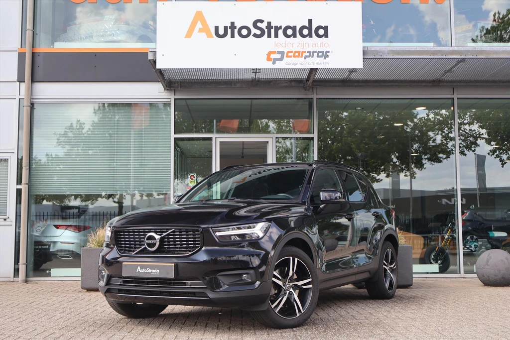 Volvo XC40 – foto 2