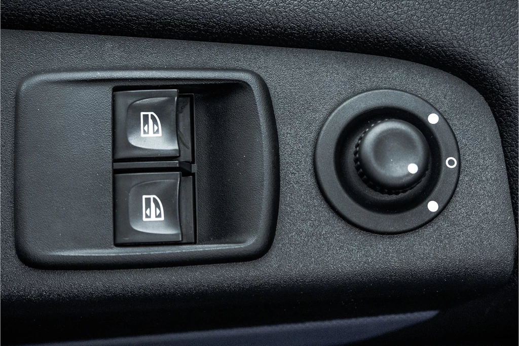 Opel Vivaro – foto 26