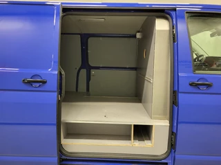 Volkswagen Transporter – thumbnail 11