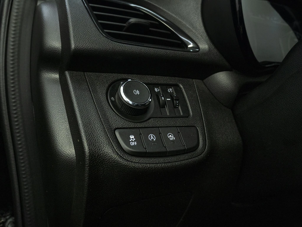 Opel KARL – foto 11