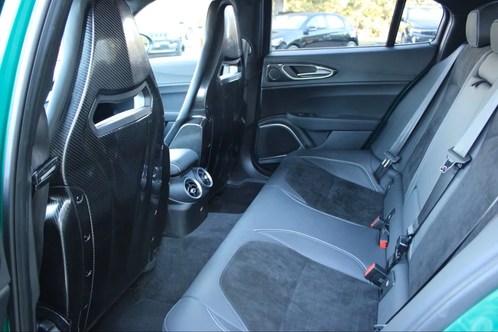 Alfa Romeo Giulia – foto 10