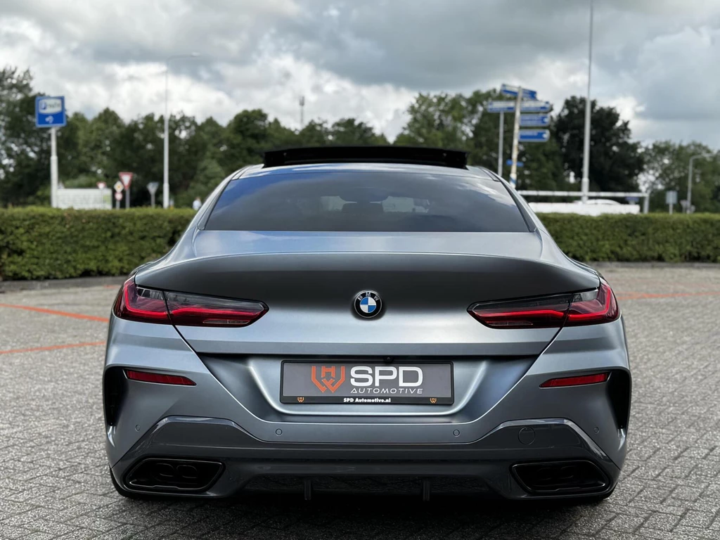 BMW 8 Serie – foto 7