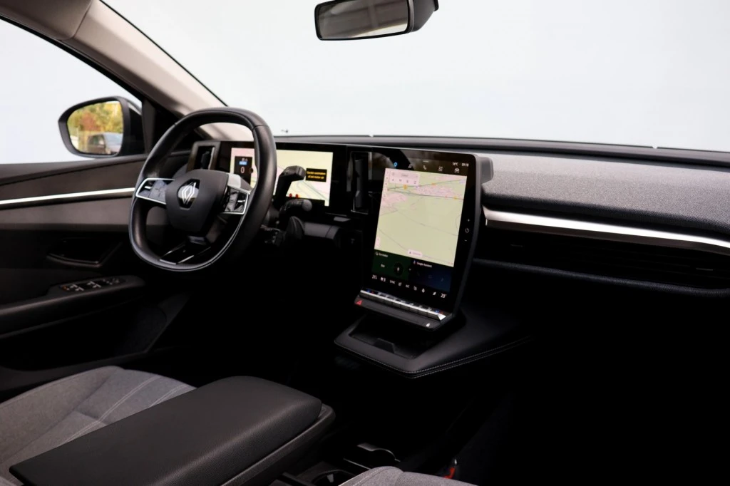 Renault Megane E-Tech – foto 11