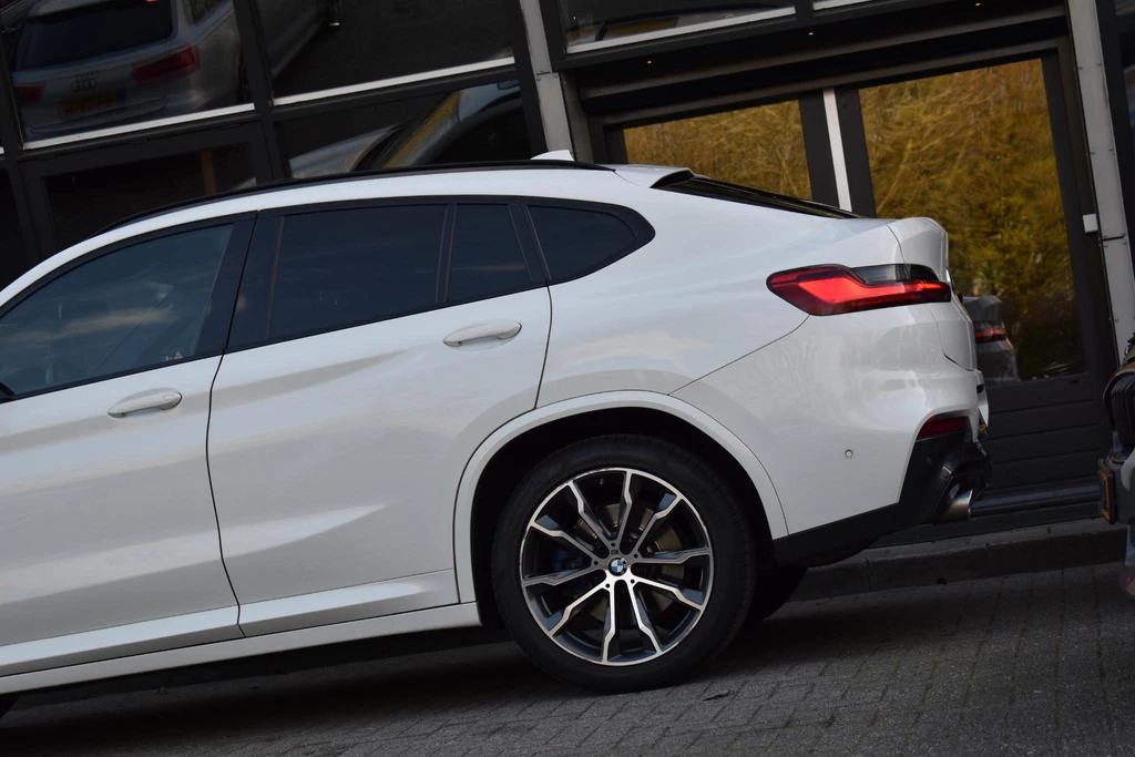 BMW X4 – foto 4