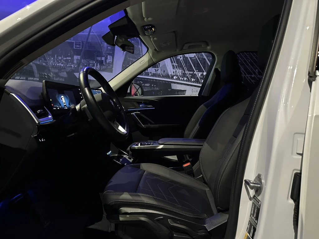 BMW iX1 – foto 24