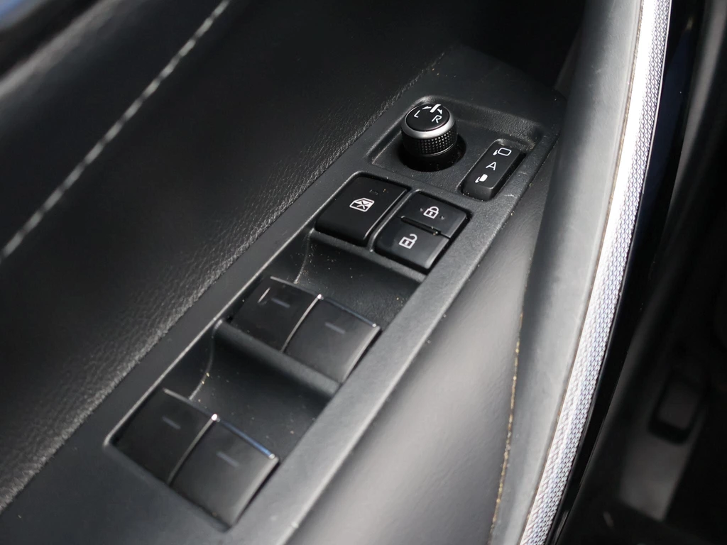 Toyota Corolla Touring Sports – foto 17