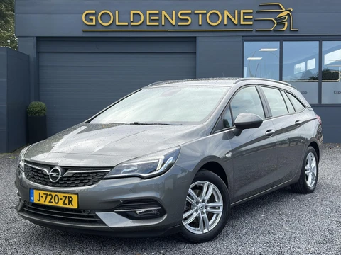 Opel Astra 1.2 Business Edition 147pk l 2e Eigenaar l Trekhaak l Navi l Carplay l 6 Bak l Clima l Cruise l Pdc V+A l Recent beurt gehad l Lm velgen l N.A.P l Apk tot 07-2028