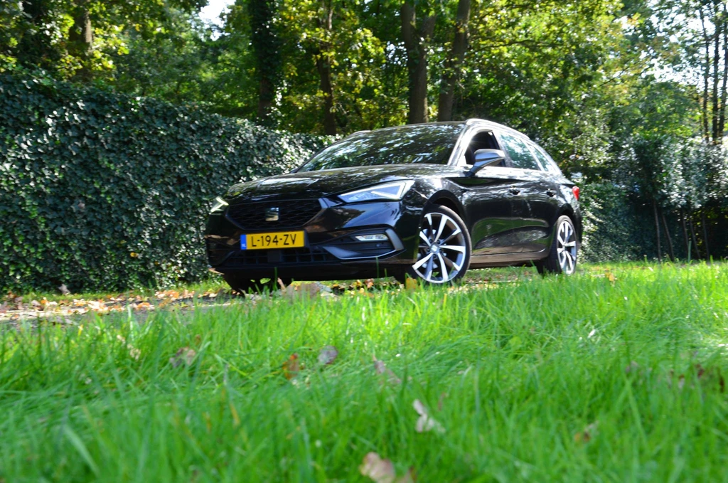 SEAT Leon – foto 2