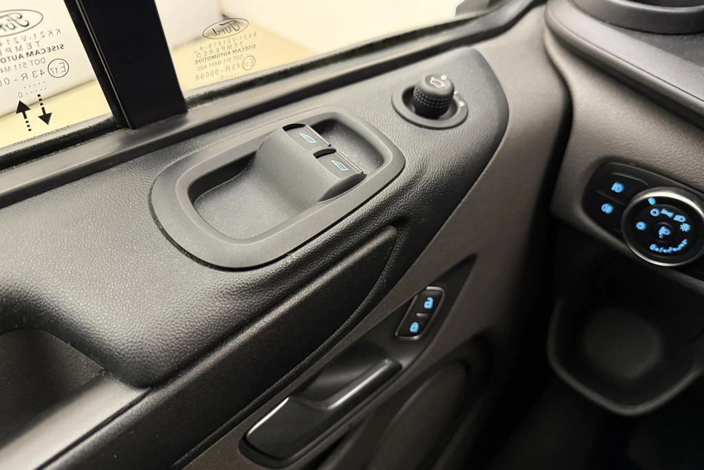 Ford Transit Custom – foto 14