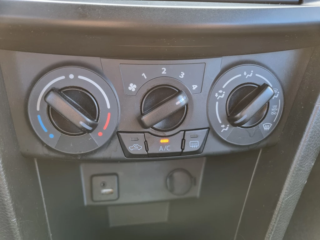 Suzuki Swift – foto 28