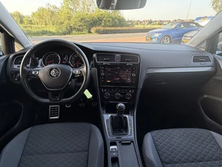 Volkswagen Golf – thumbnail 12