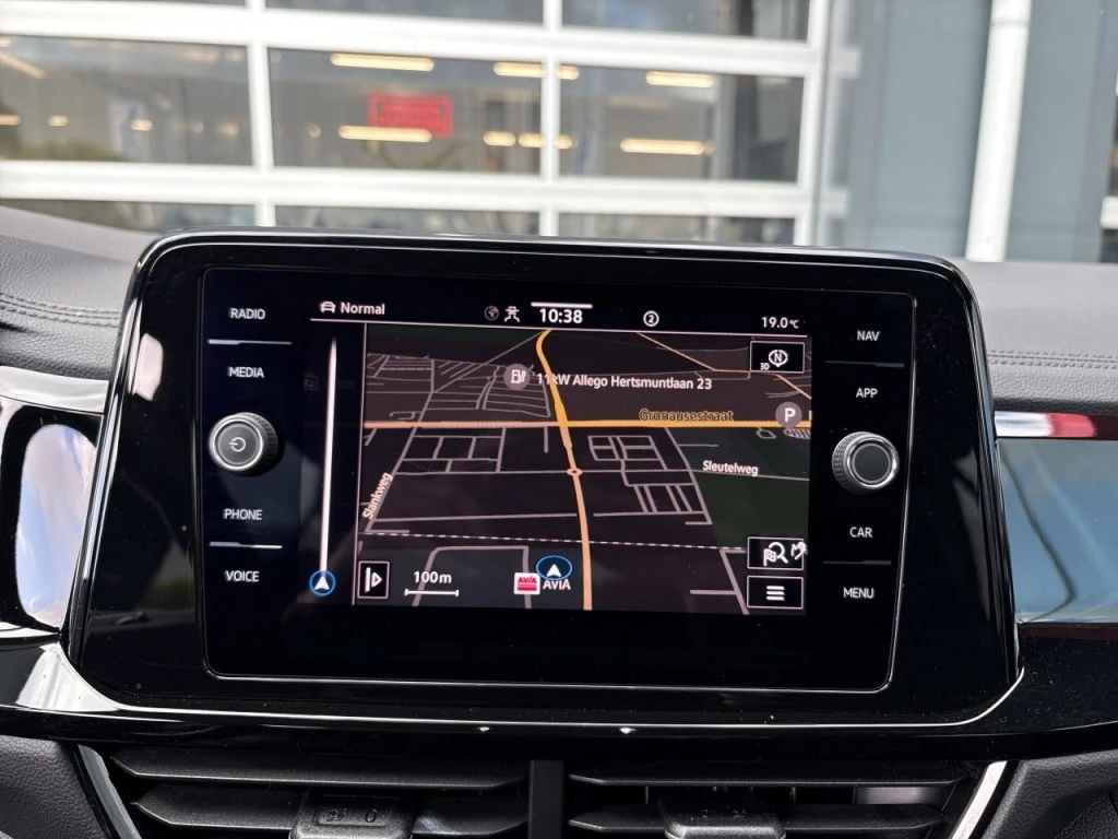 Volkswagen T-Roc – foto 21