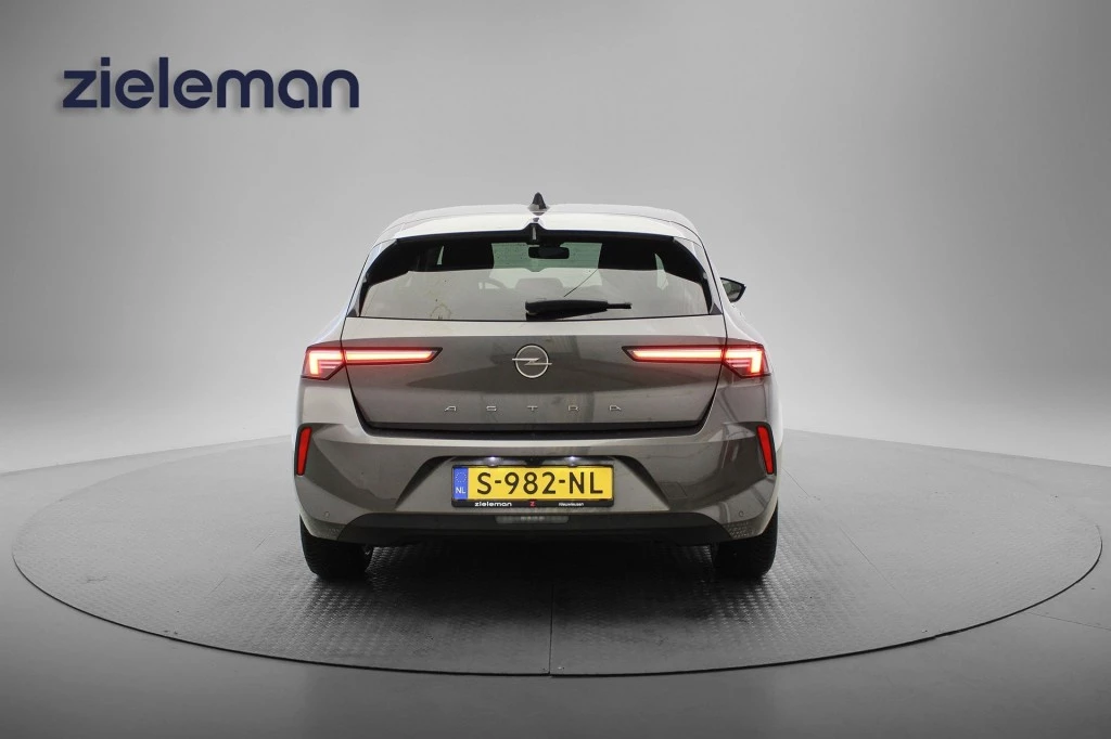 Opel Astra – foto 4