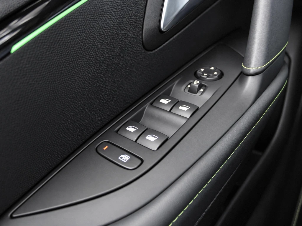 Peugeot 208 – foto 21
