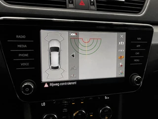 Škoda Superb – thumbnail 26