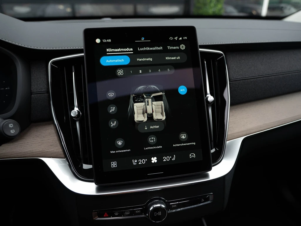 Volvo XC90 – foto 30