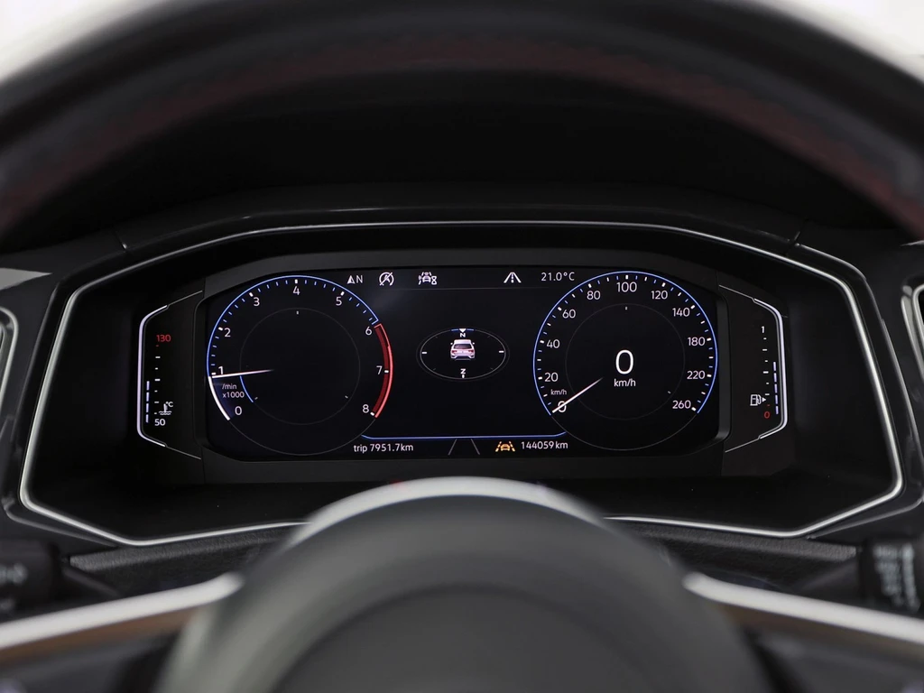 Volkswagen T-Roc – foto 14