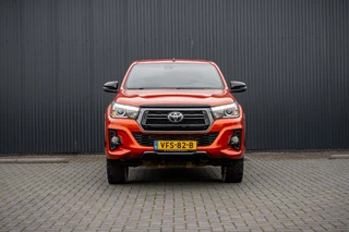 Toyota Hilux – thumbnail 6