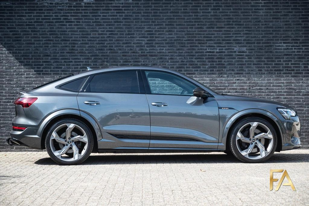 Audi e-tron – foto 8