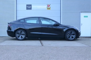 Tesla Model 3 – thumbnail 4