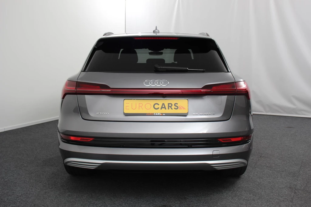 Audi e-tron – foto 3