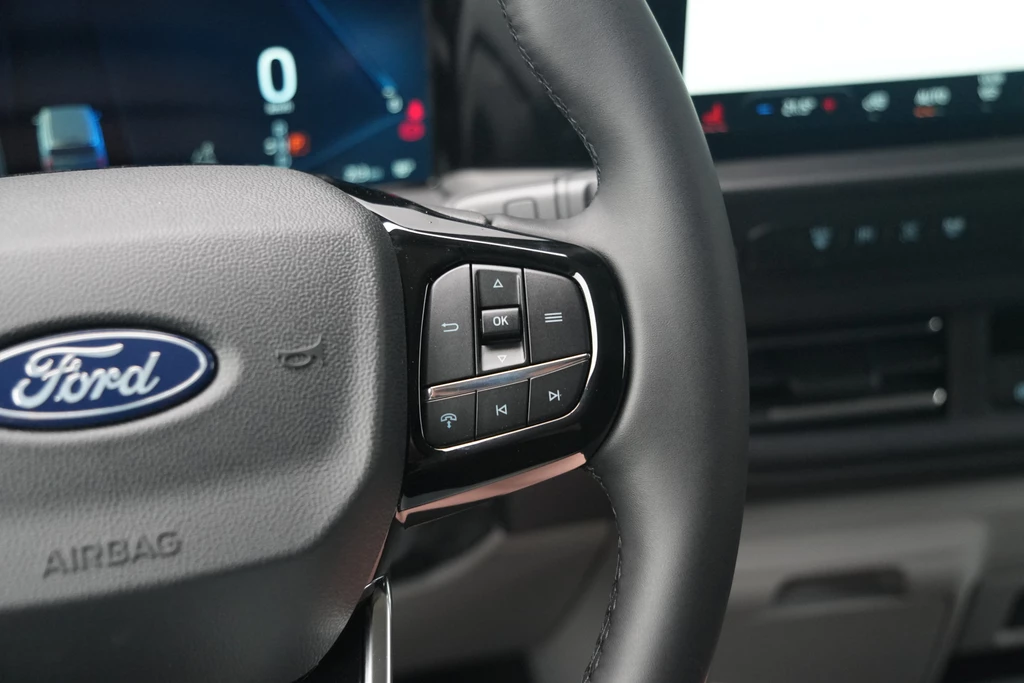 Ford E-Transit Custom – foto 23