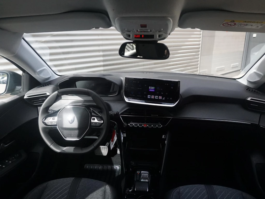 Peugeot 208 – foto 11