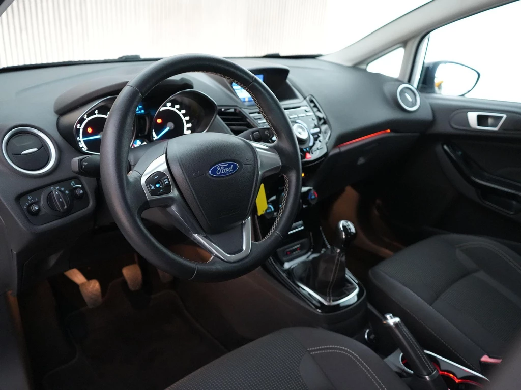Ford Fiesta – foto 17