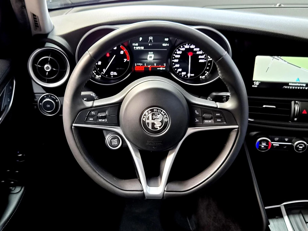 Alfa Romeo Giulia – foto 41