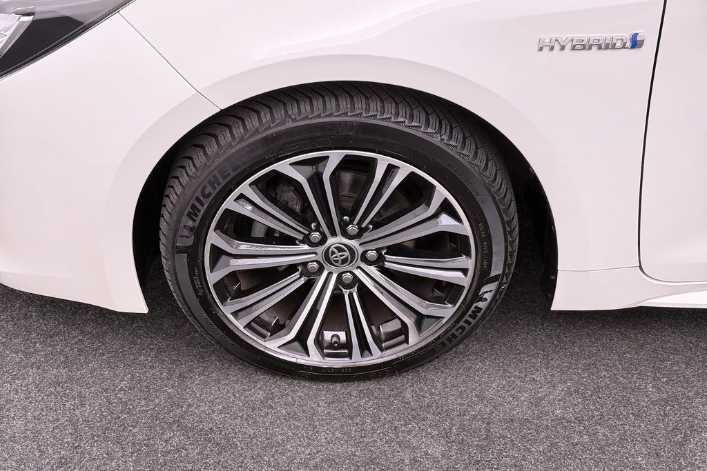 Toyota Corolla – foto 7