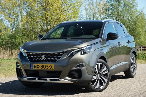 Peugeot 3008 1.6 e-THP GT Line AUT | Coupe Franche | Leder/Elek.stoelvers/Panorama/Stoelverwarming - Super uniek!