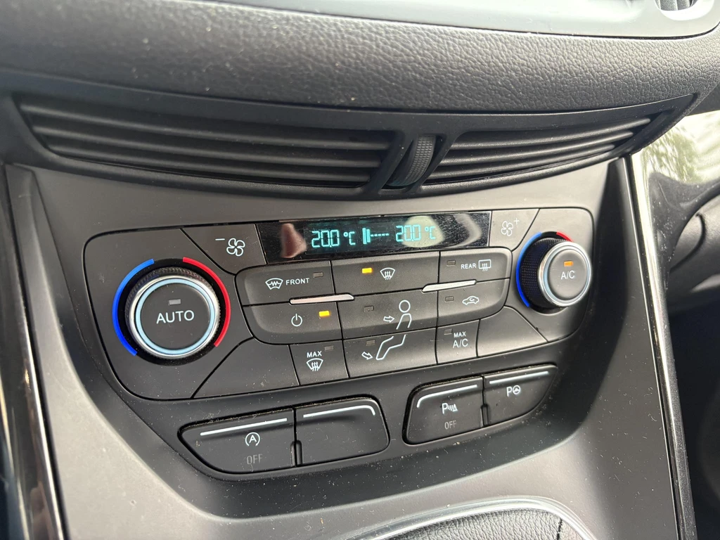 Ford Kuga – foto 17