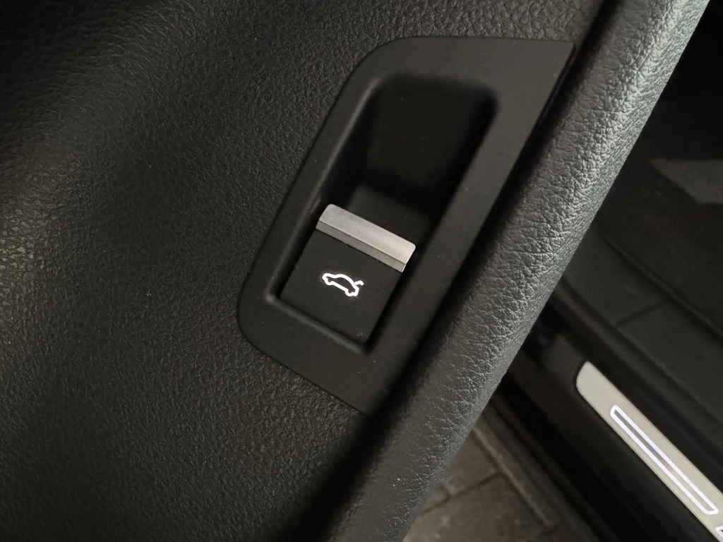 Audi RSQ8 – foto 28