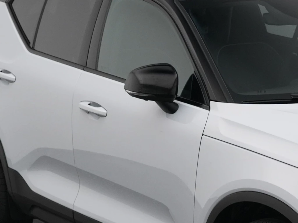 Volvo XC40 – foto 31