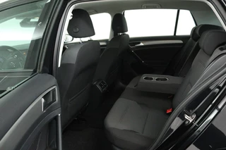 Volkswagen Golf – thumbnail 24