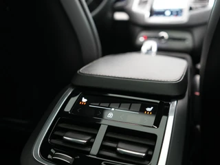 Volvo XC90 – thumbnail 30