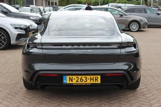 Porsche Taycan – thumbnail 4