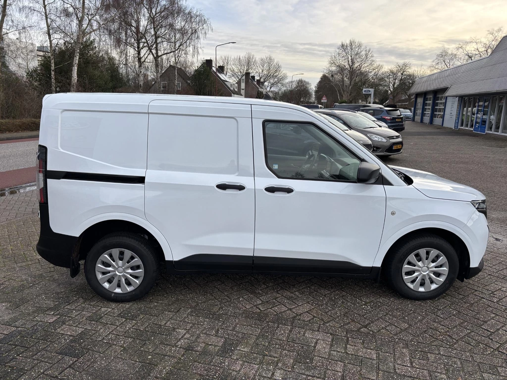 Ford Transit Courier – foto 6