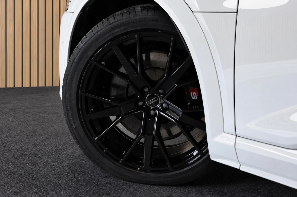 Audi e-tron – foto 9