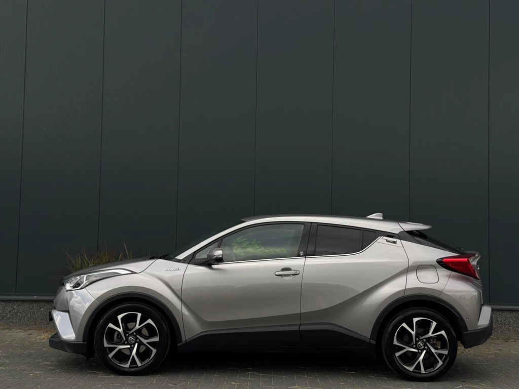 Toyota C-HR – foto 5