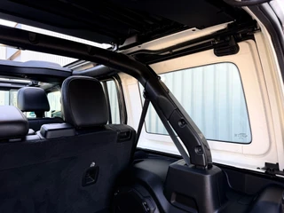 Jeep Wrangler – thumbnail 35